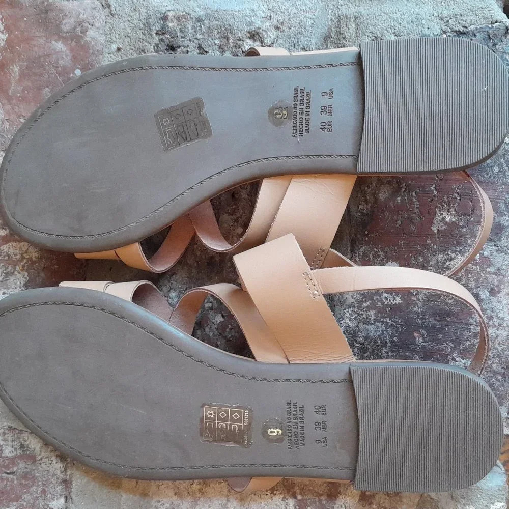 CL by Laundry Natural Sandal NWOT - Picture 6 of 9